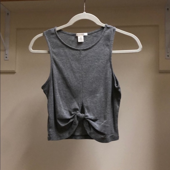 Bozzolo Tops - Gray crop top